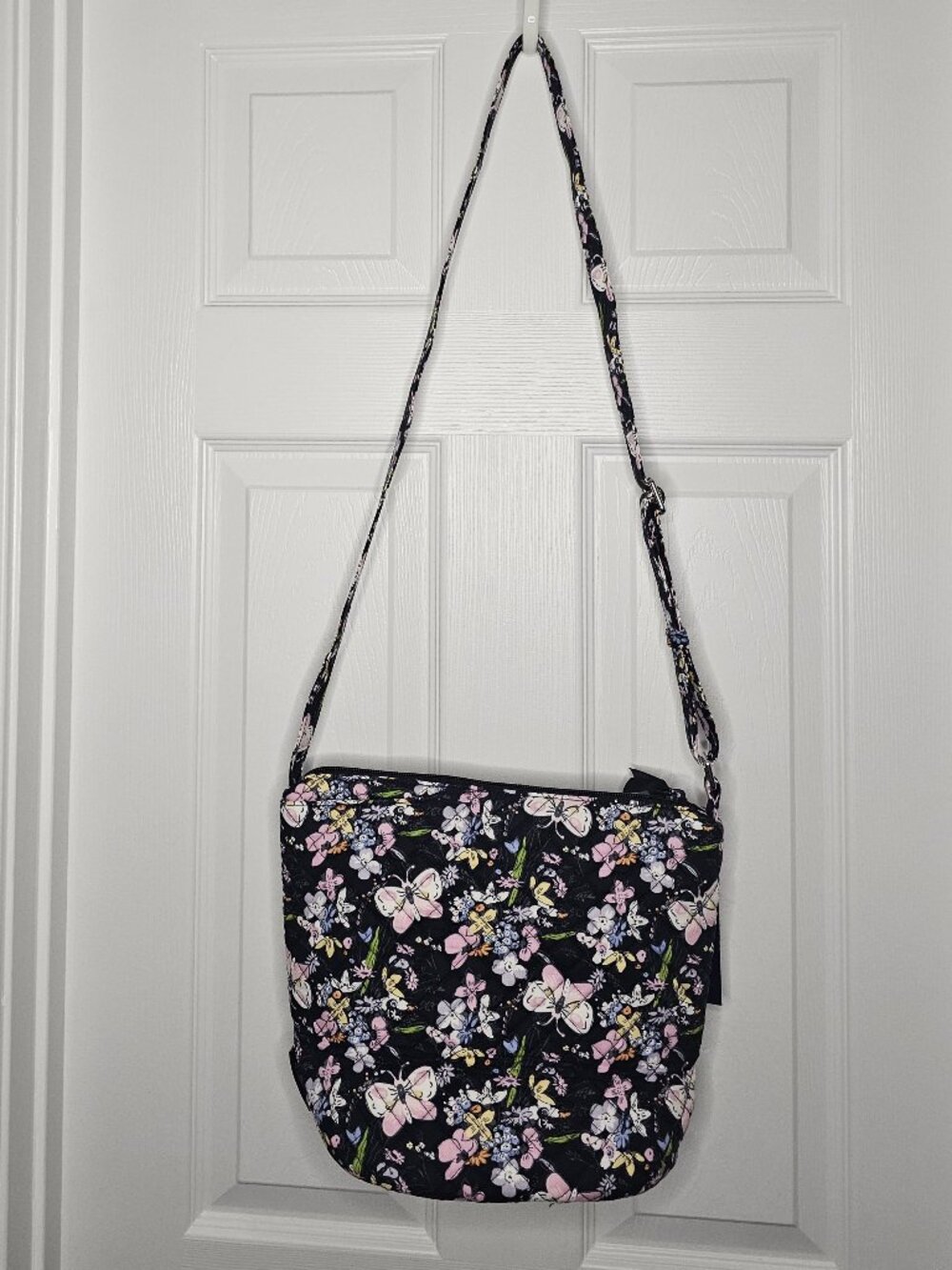 NWT Vera Bradley Bucket Crossbody Bloom Boom Navy Purse Bag Plaid Shoulder